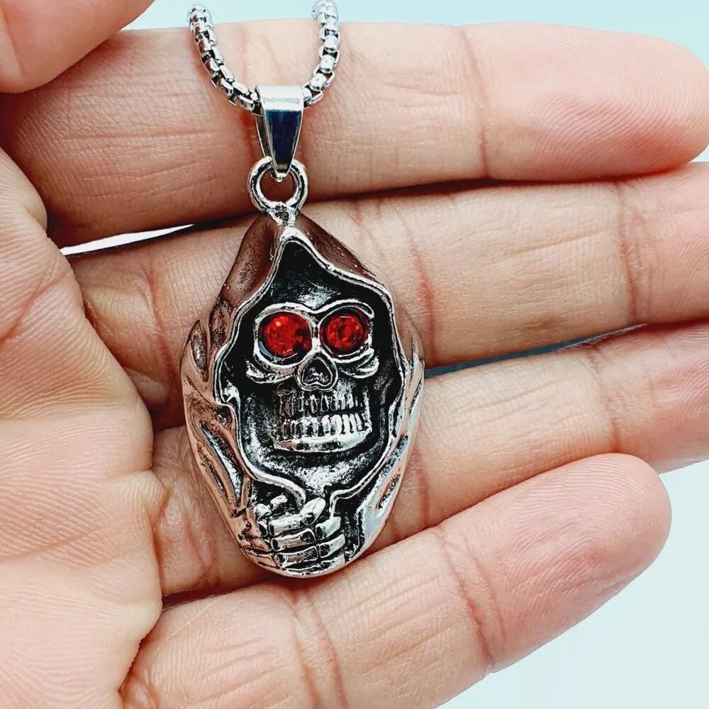 ❤️Surgical punk ghost head ruby skull necklace, N90201P110